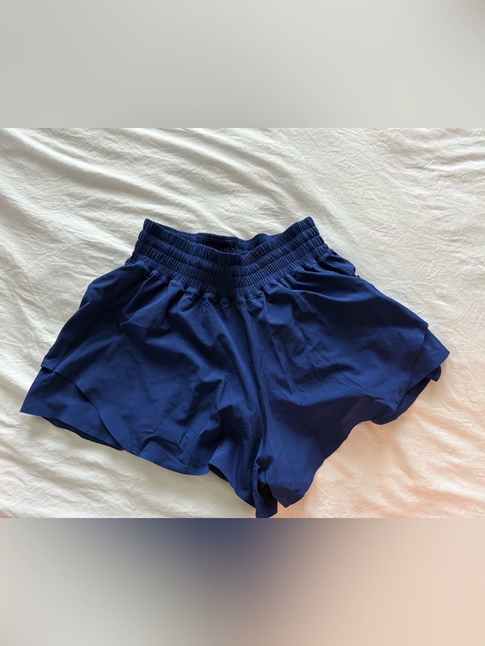 lululemon athletica shake it out high rise running shorts
